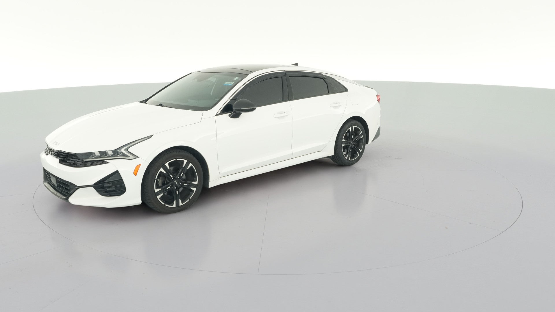 2022 Kia K5 vehicle photo