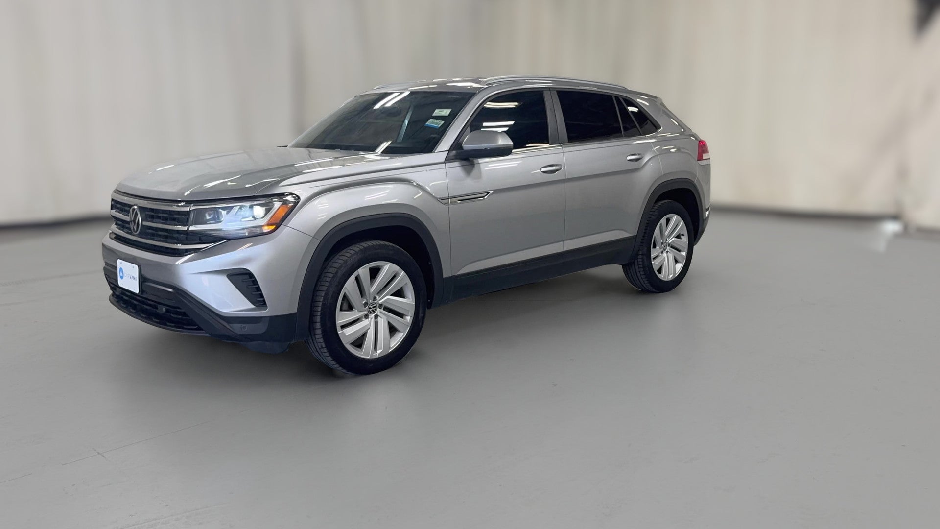 2021 Volkswagen Atlas Cross Sport vehicle photo