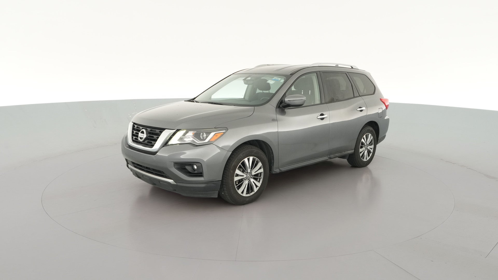 2019 Nissan Pathfinder vehicle photo