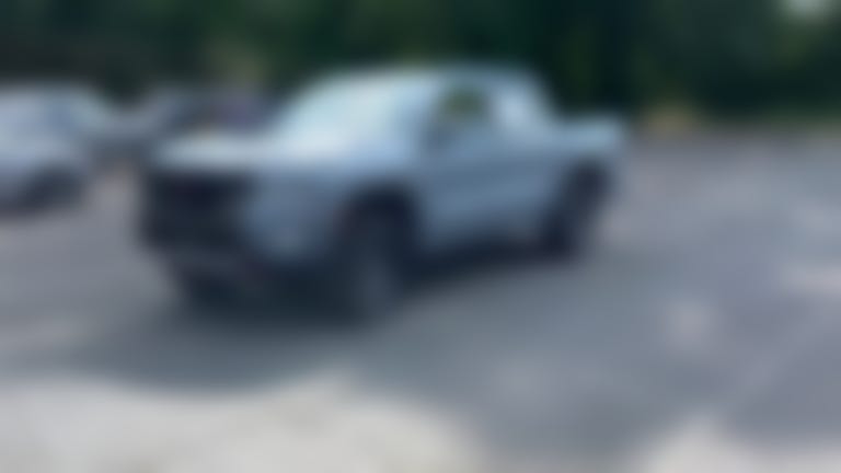 2026 Nissan Frontier Crew Cab vehicle photo