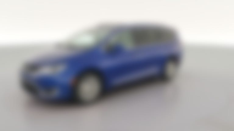 2019 Chrysler Pacifica vehicle photo