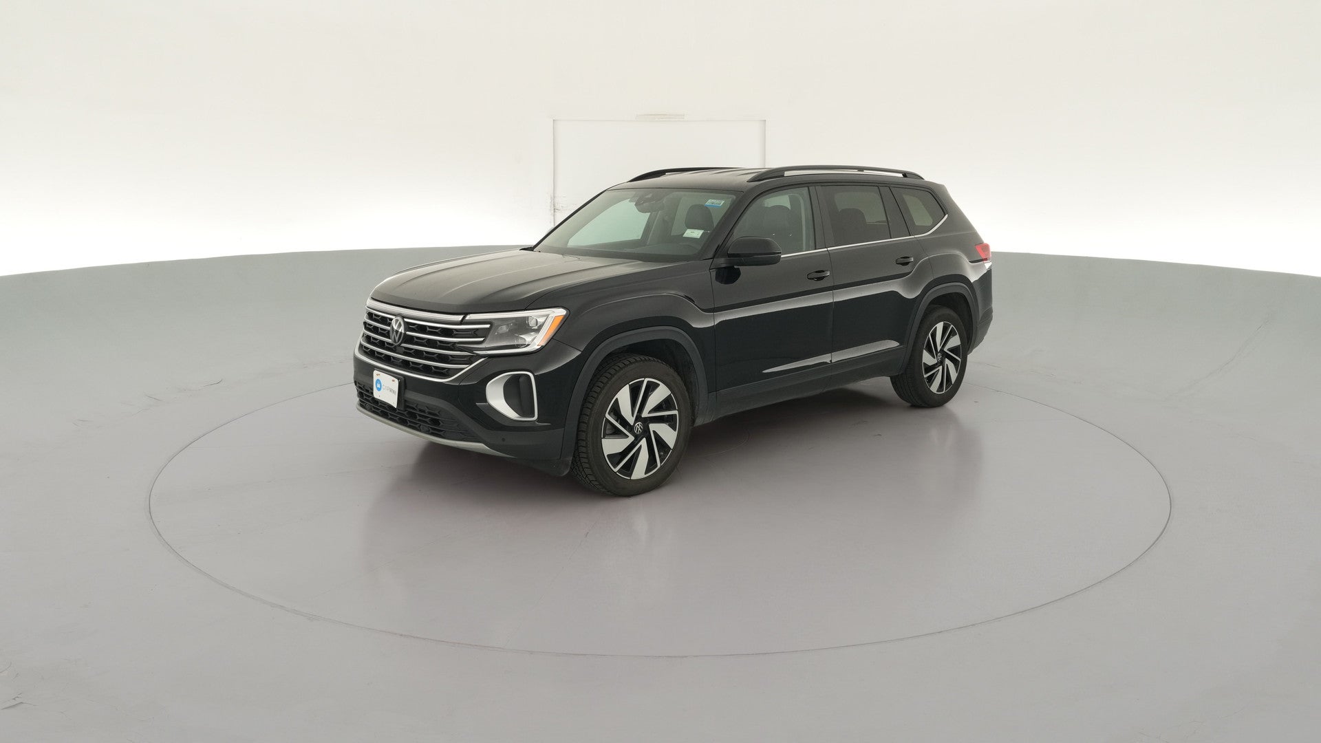 2025 Volkswagen Atlas vehicle photo