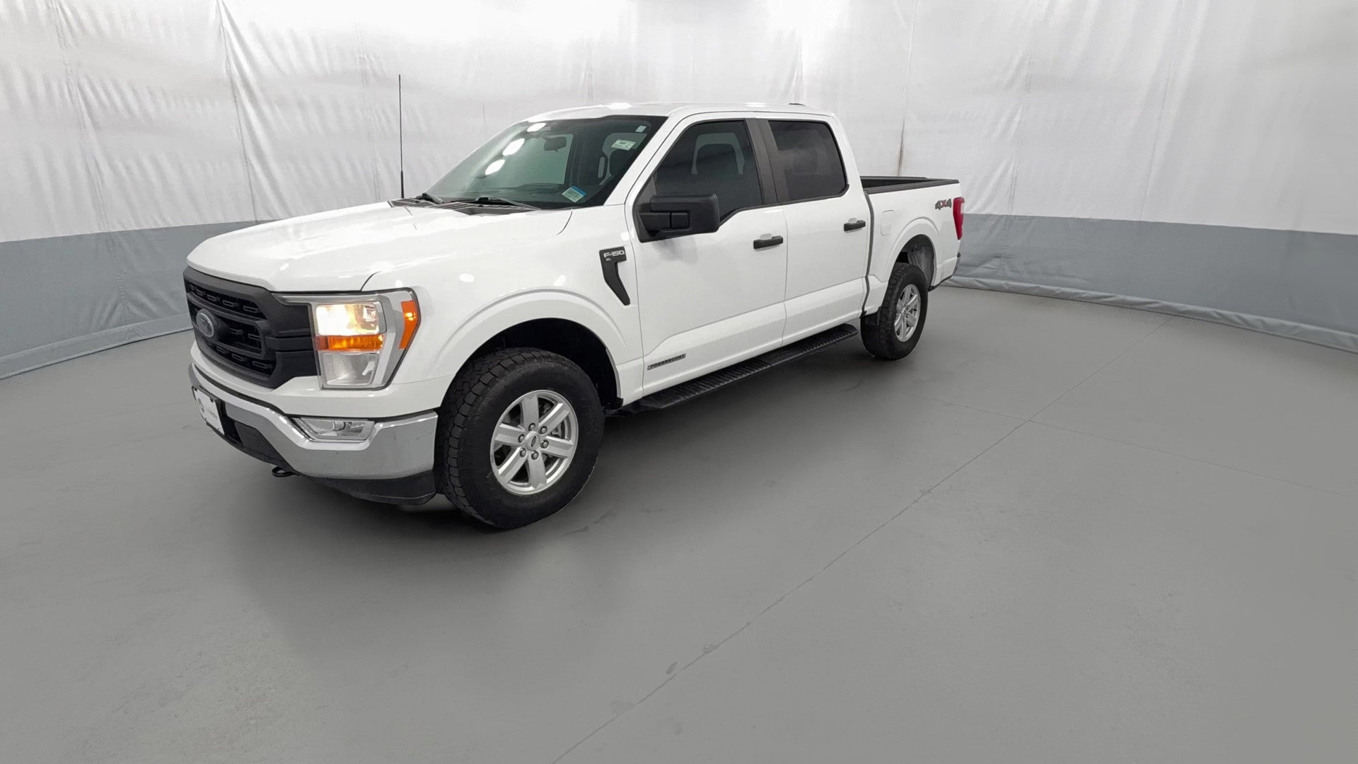 2022 Ford F150 SuperCrew Cab vehicle photo