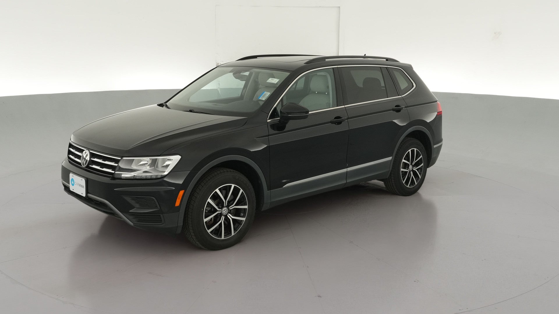 2021 Volkswagen Tiguan vehicle photo