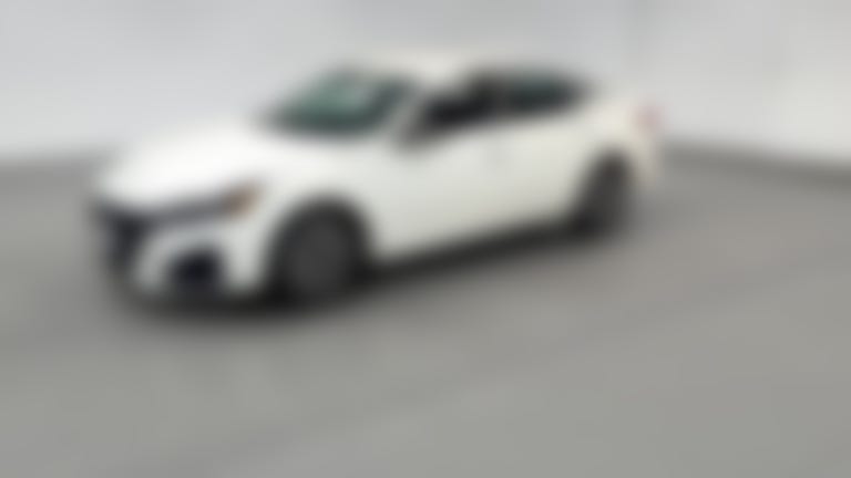 2025 Nissan Altima vehicle photo