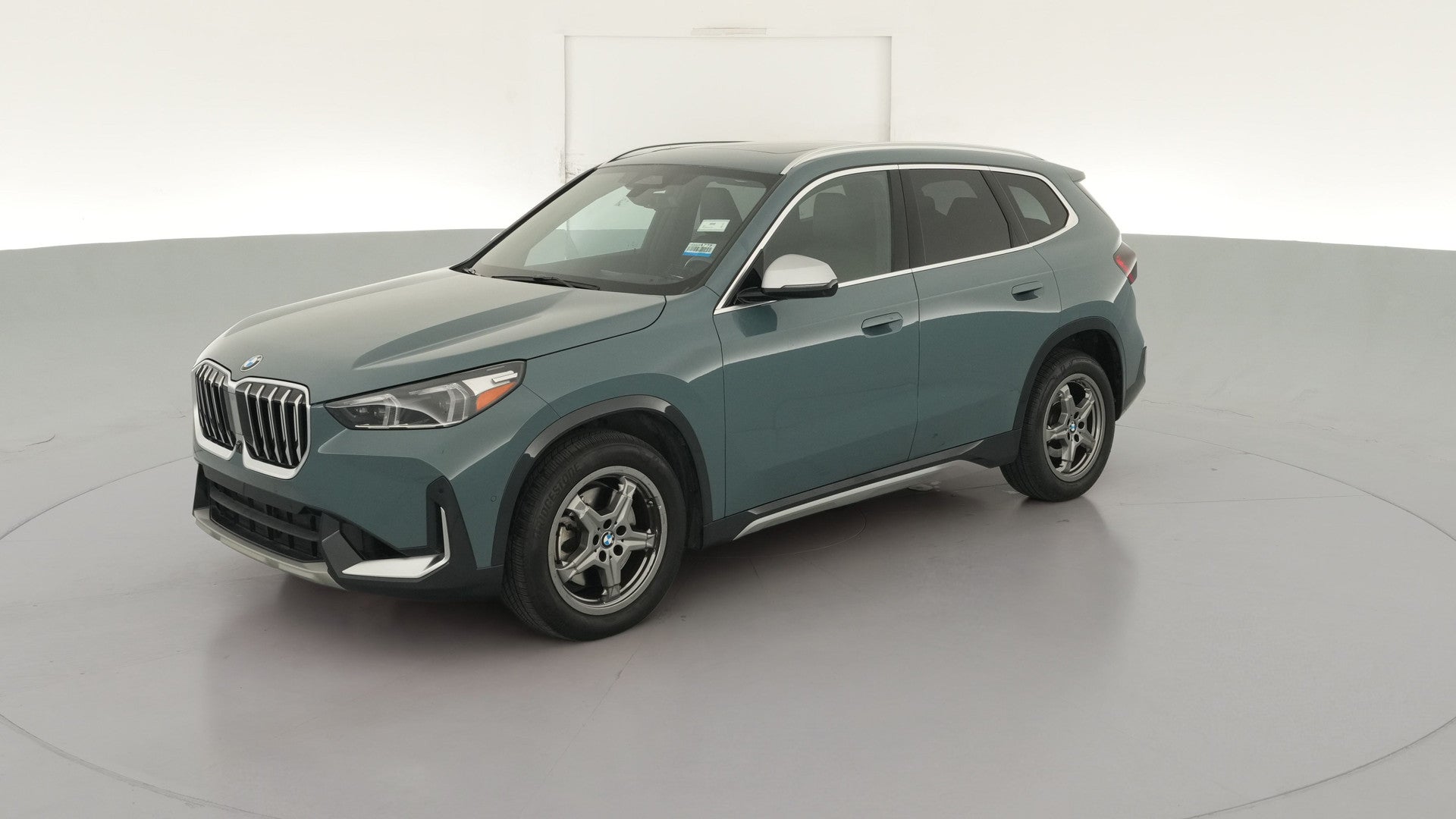 2023 BMW X1 vehicle photo