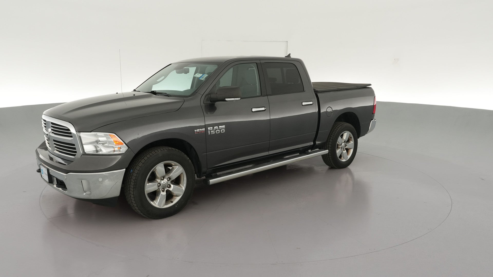 2017 Ram 1500 Crew Cab vehicle photo