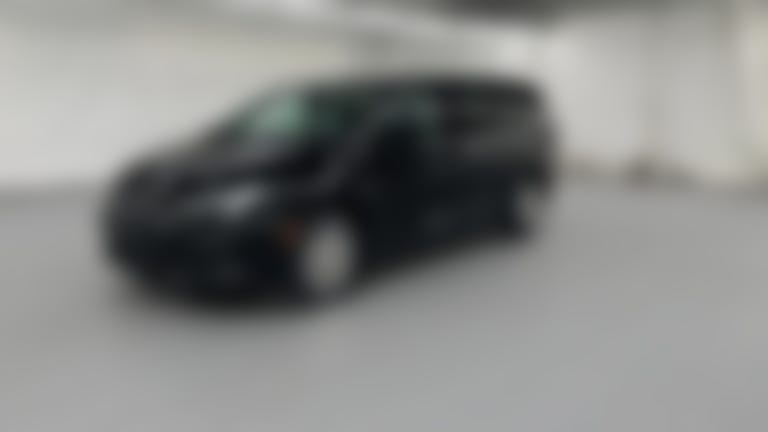 2024 Chrysler Voyager vehicle photo