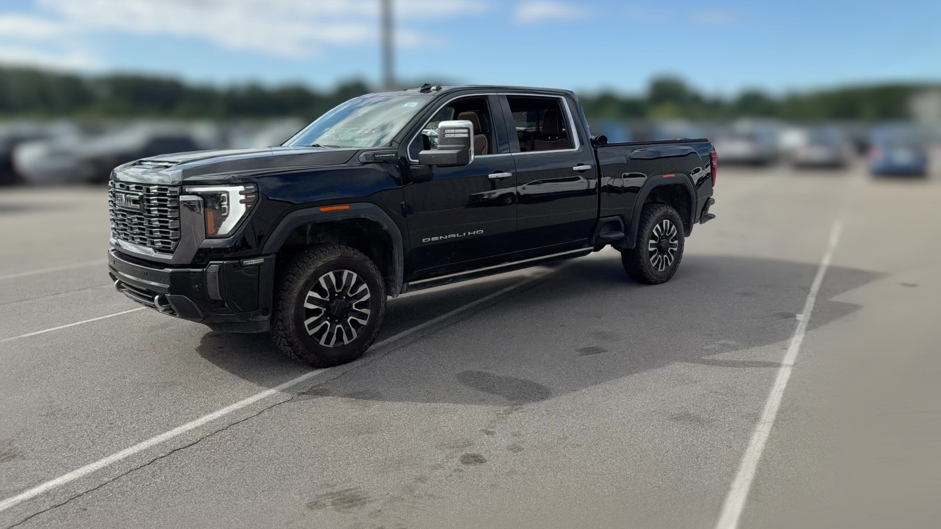2024 GMC Sierra 2500 HD Crew Cab vehicle photo
