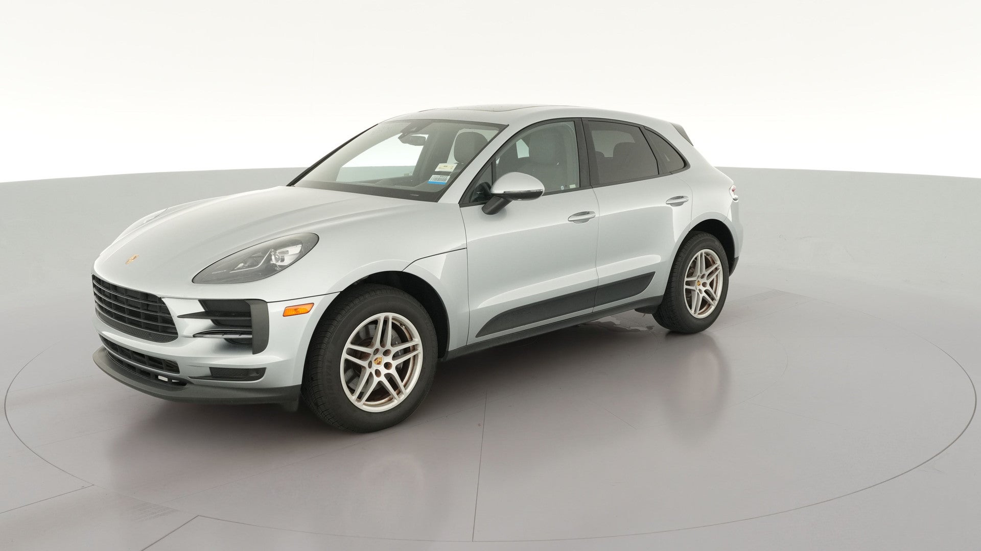 2019 Porsche Macan vehicle photo