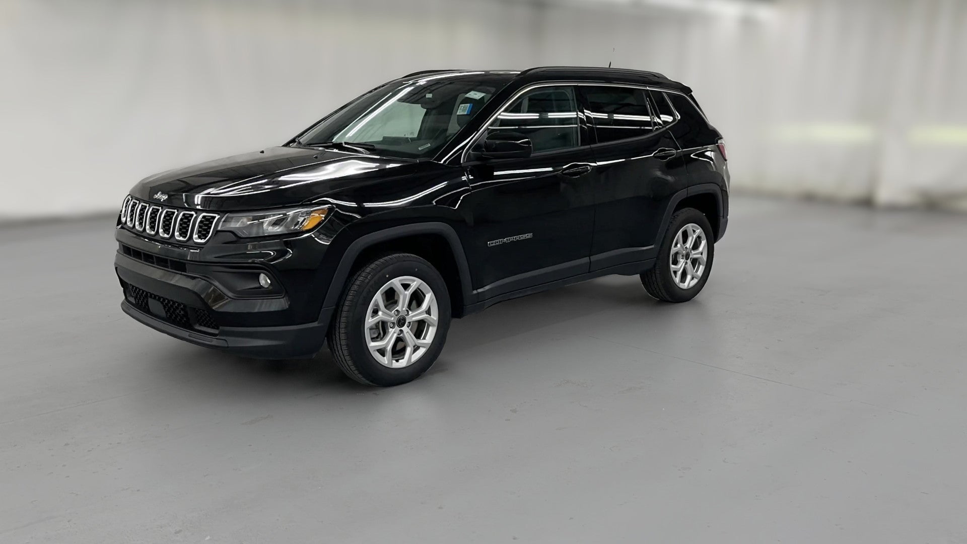 2025 Jeep Compass vehicle photo