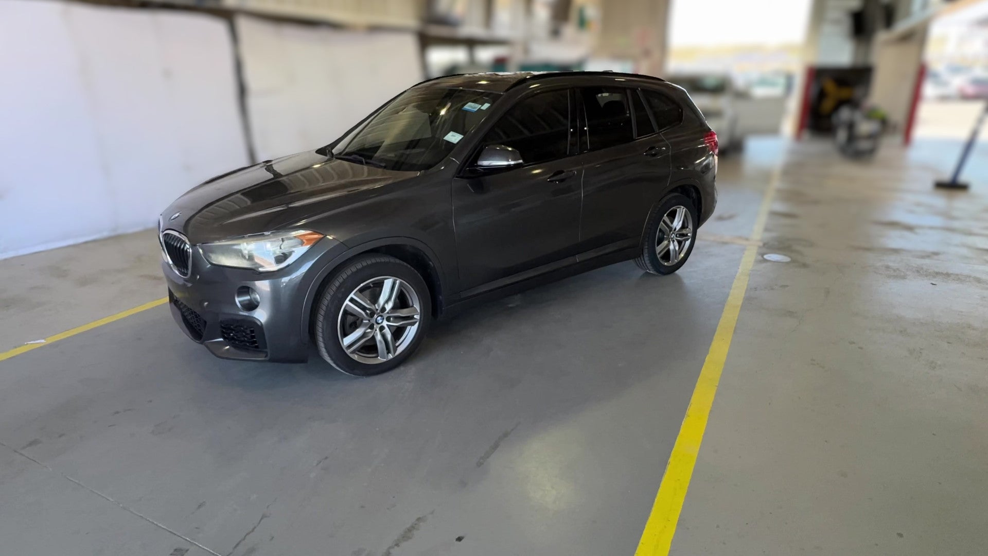2018 BMW X1 vehicle photo