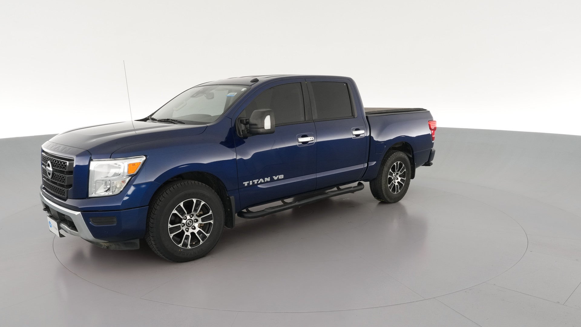 2020 Nissan Titan Crew Cab vehicle photo