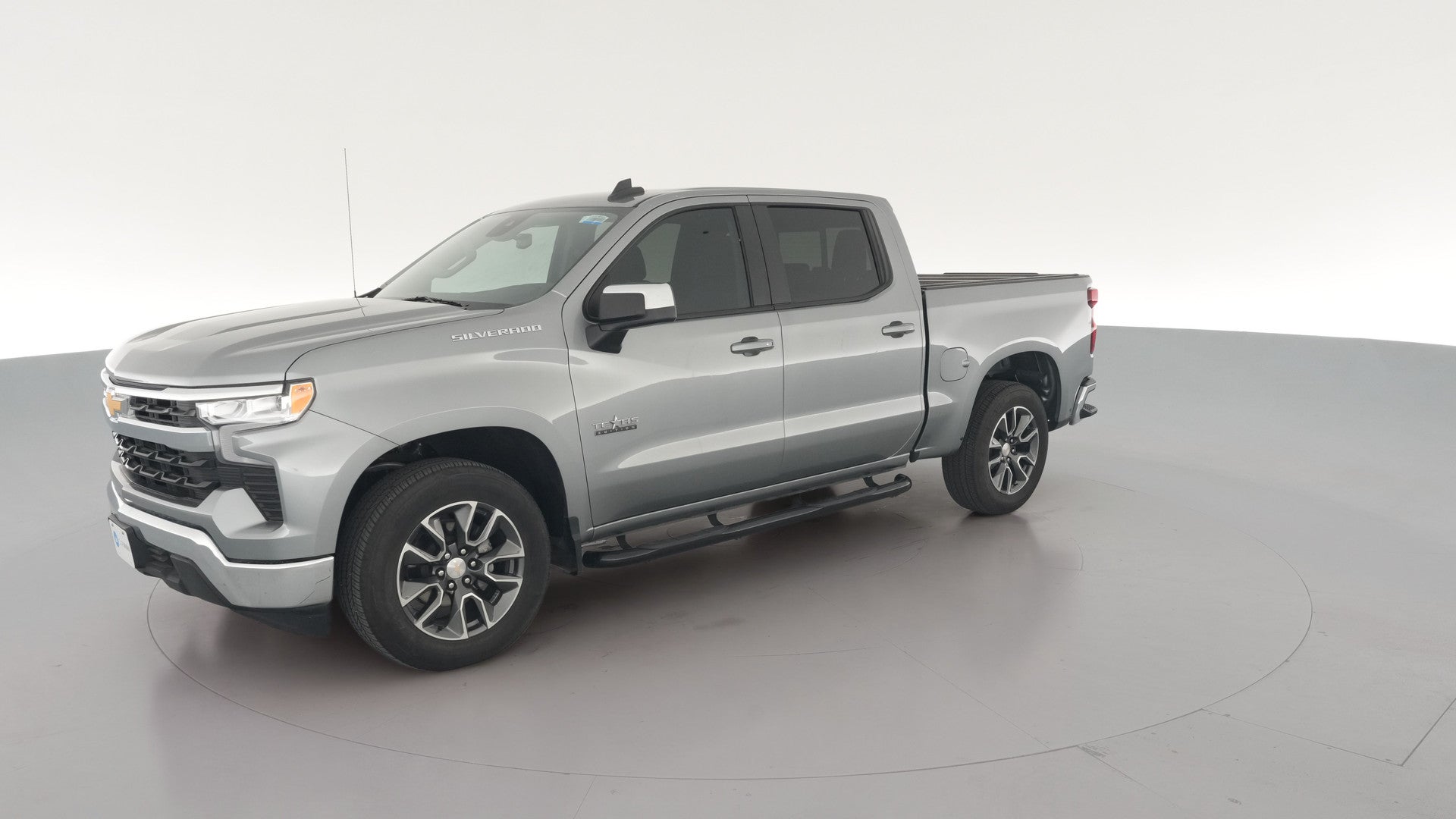 2024 Chevrolet Silverado 1500 Crew Cab vehicle photo