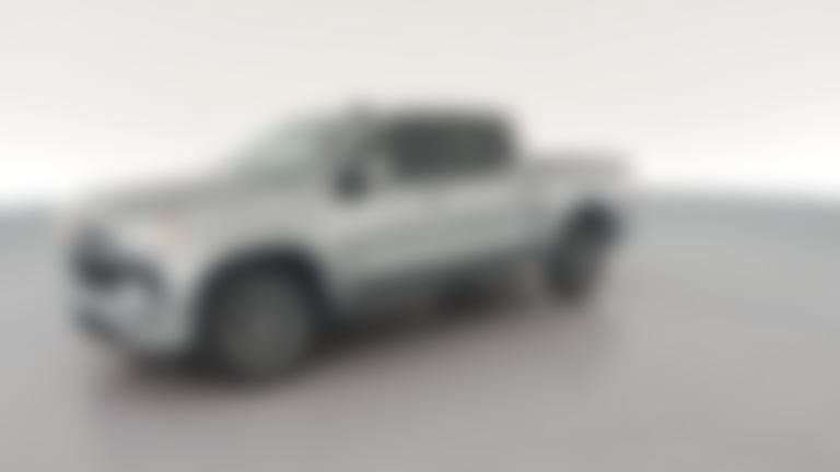 2024 Chevrolet Silverado 1500 Crew Cab vehicle photo