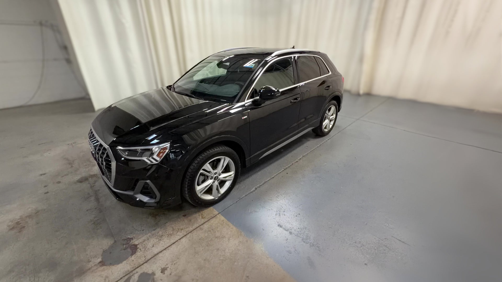 2024 Audi Q3 vehicle photo
