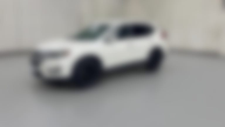 2017 Nissan Rogue vehicle photo