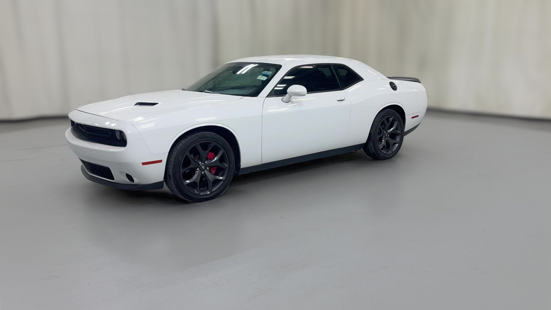 2020 Dodge Challenger vehicle photo