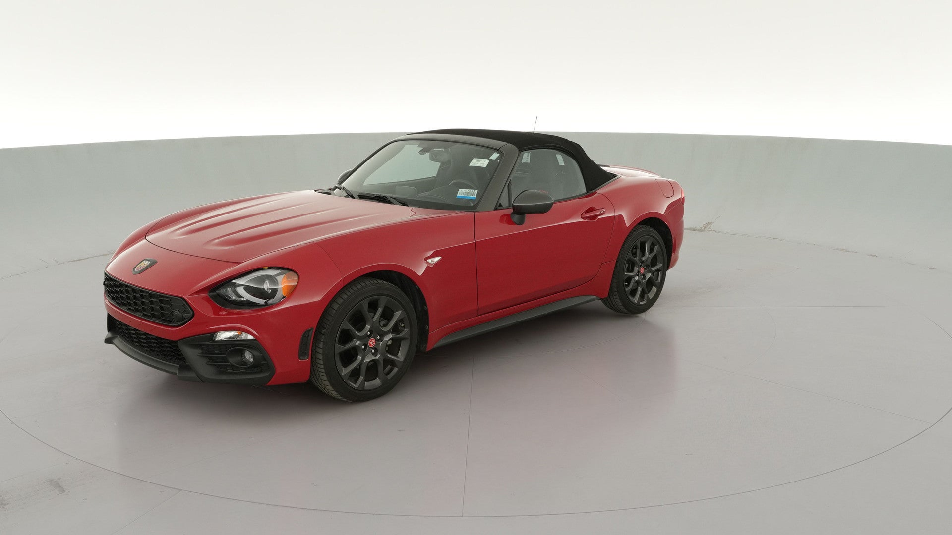 2018 FIAT 124 Spider vehicle photo