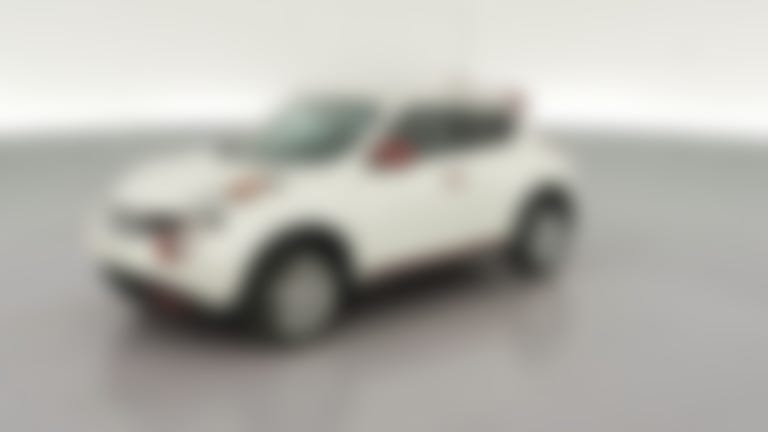 2015 Nissan JUKE vehicle photo