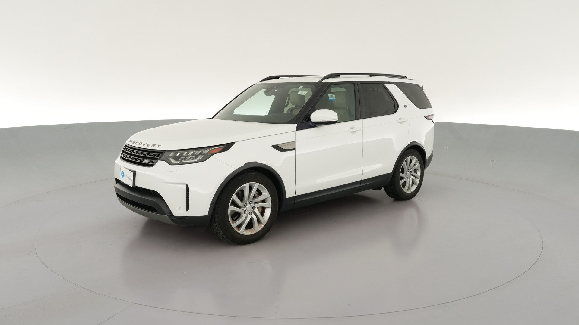 2019 Land Rover Discovery vehicle photo