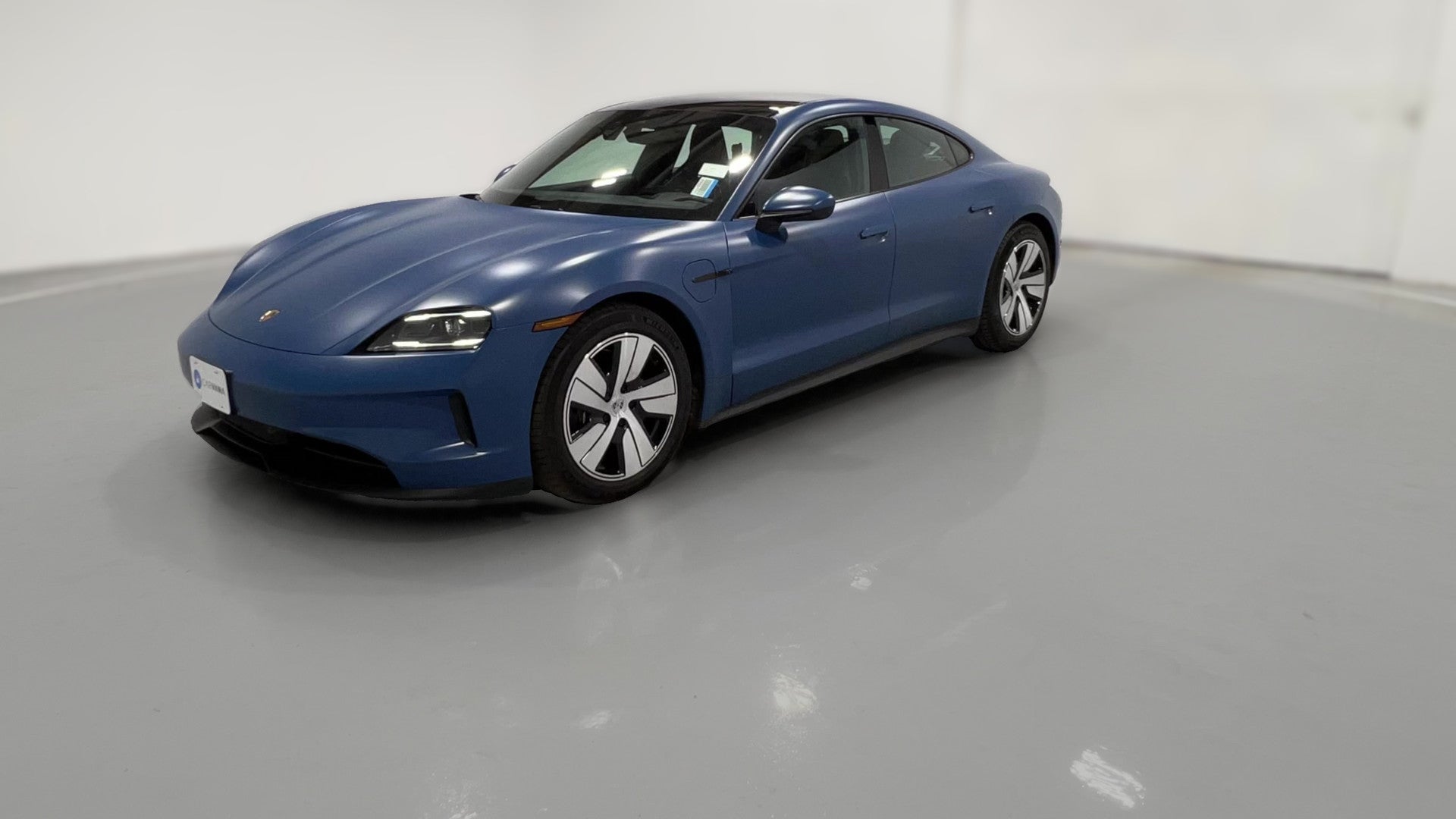 2025 Porsche Taycan vehicle photo