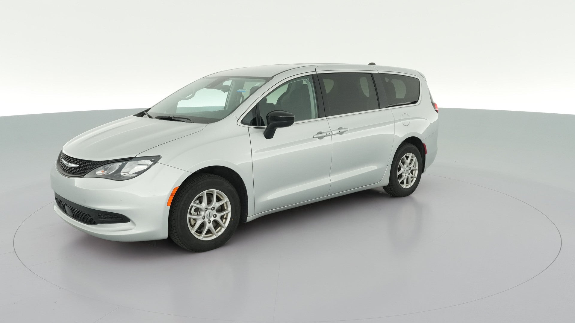 2024 Chrysler Voyager vehicle photo