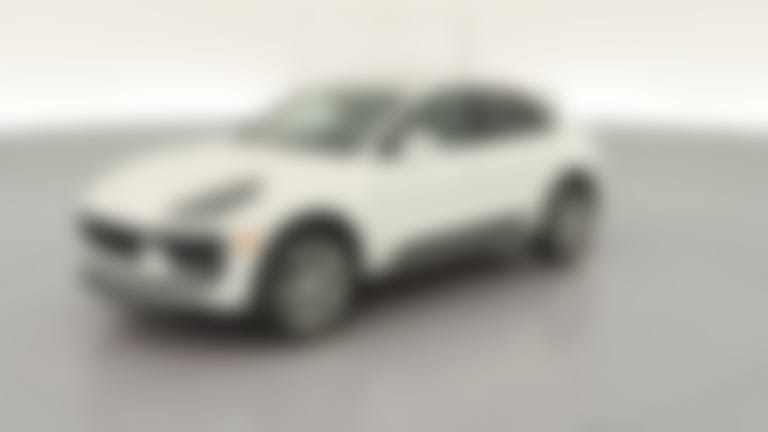 2023 Porsche Macan vehicle photo