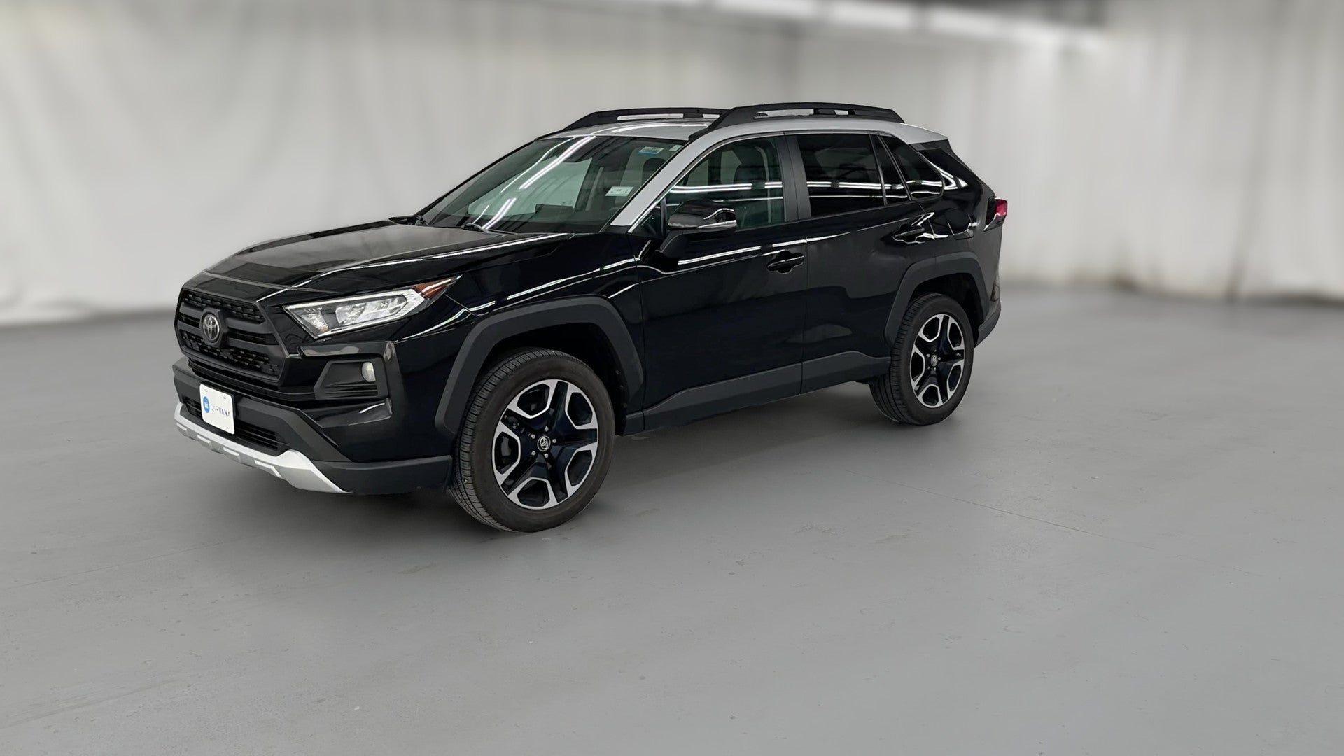 2019 Toyota RAV4 vehicle photo