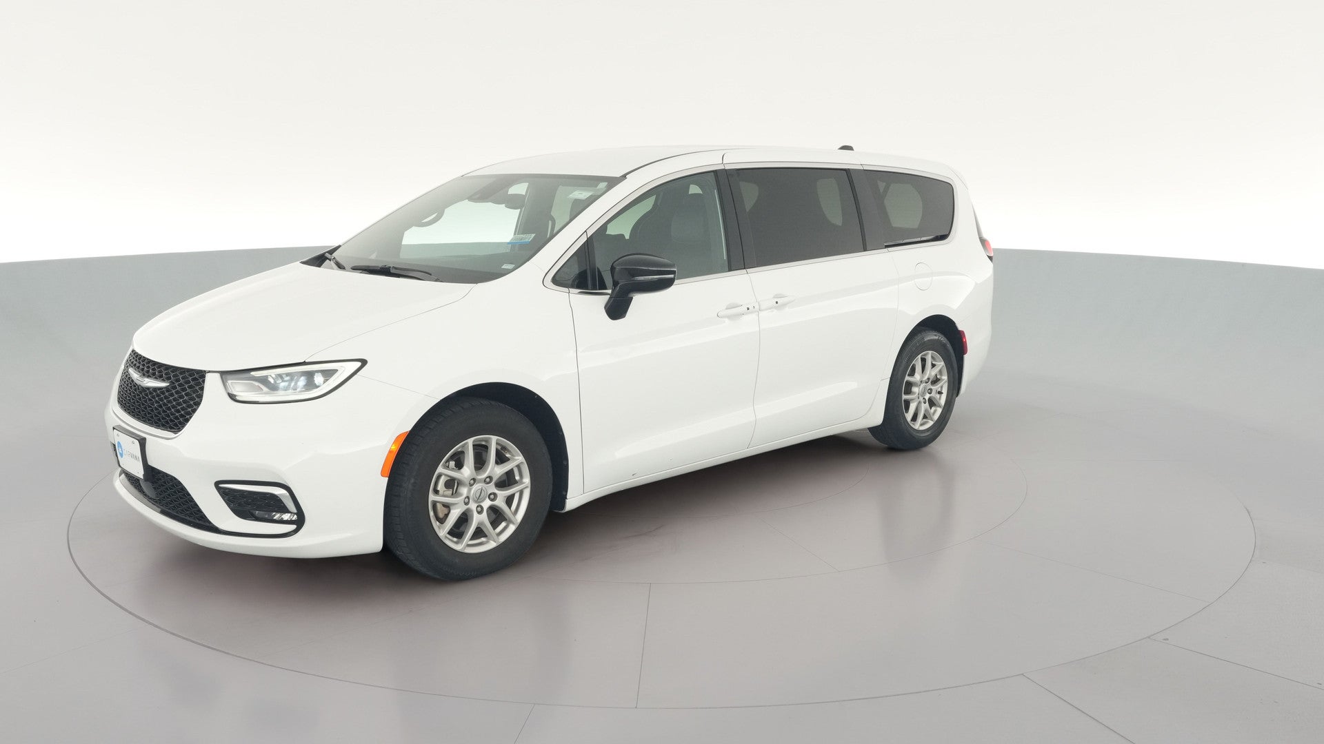 2025 Chrysler Pacifica vehicle photo