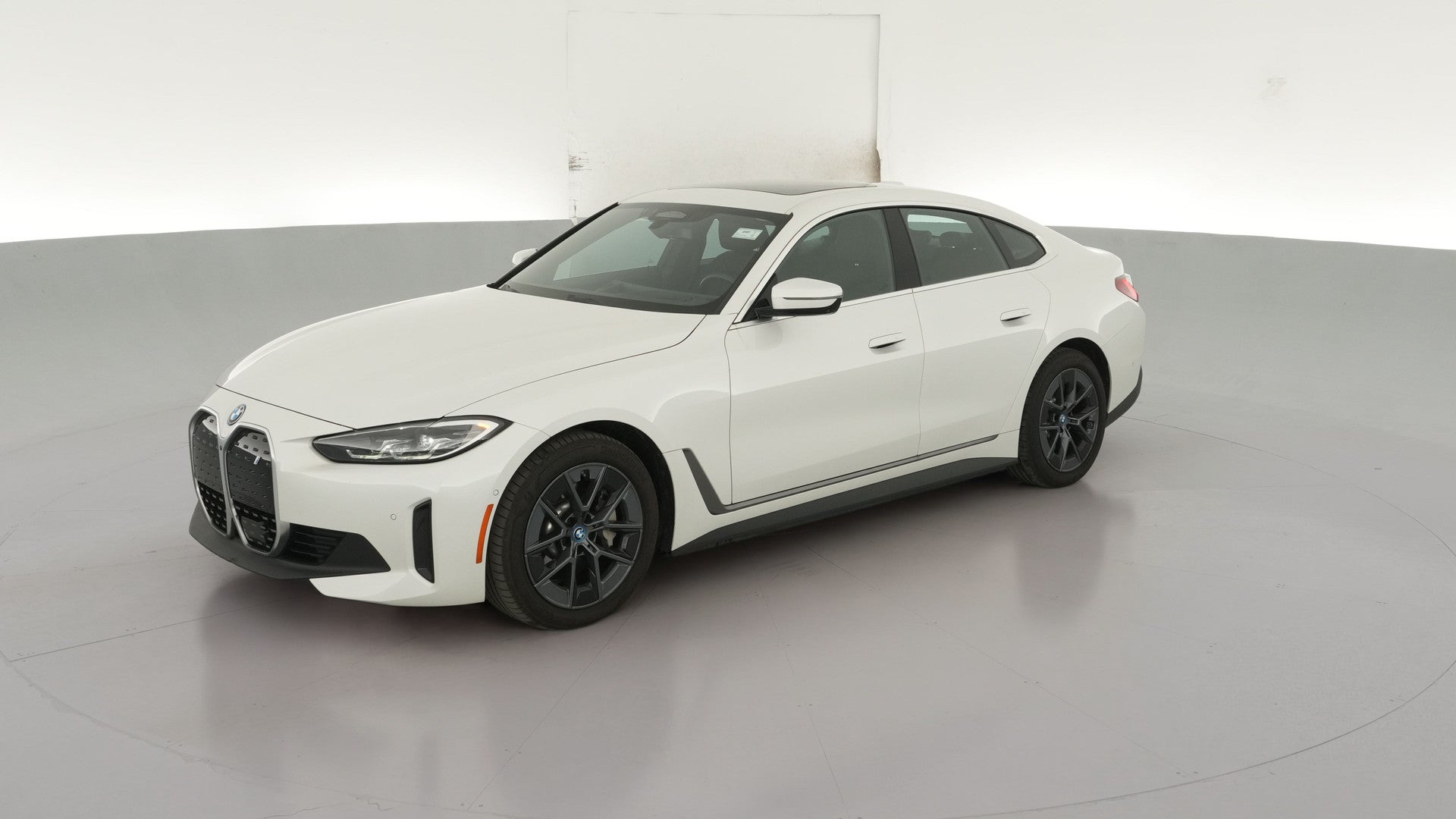 2024 BMW i4 vehicle photo