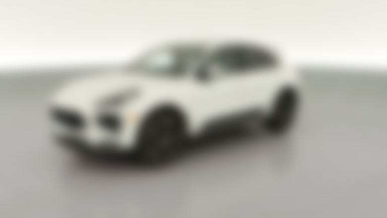 2021 Porsche Macan vehicle photo