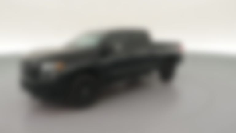 2018 Nissan TITAN XD Crew Cab vehicle photo