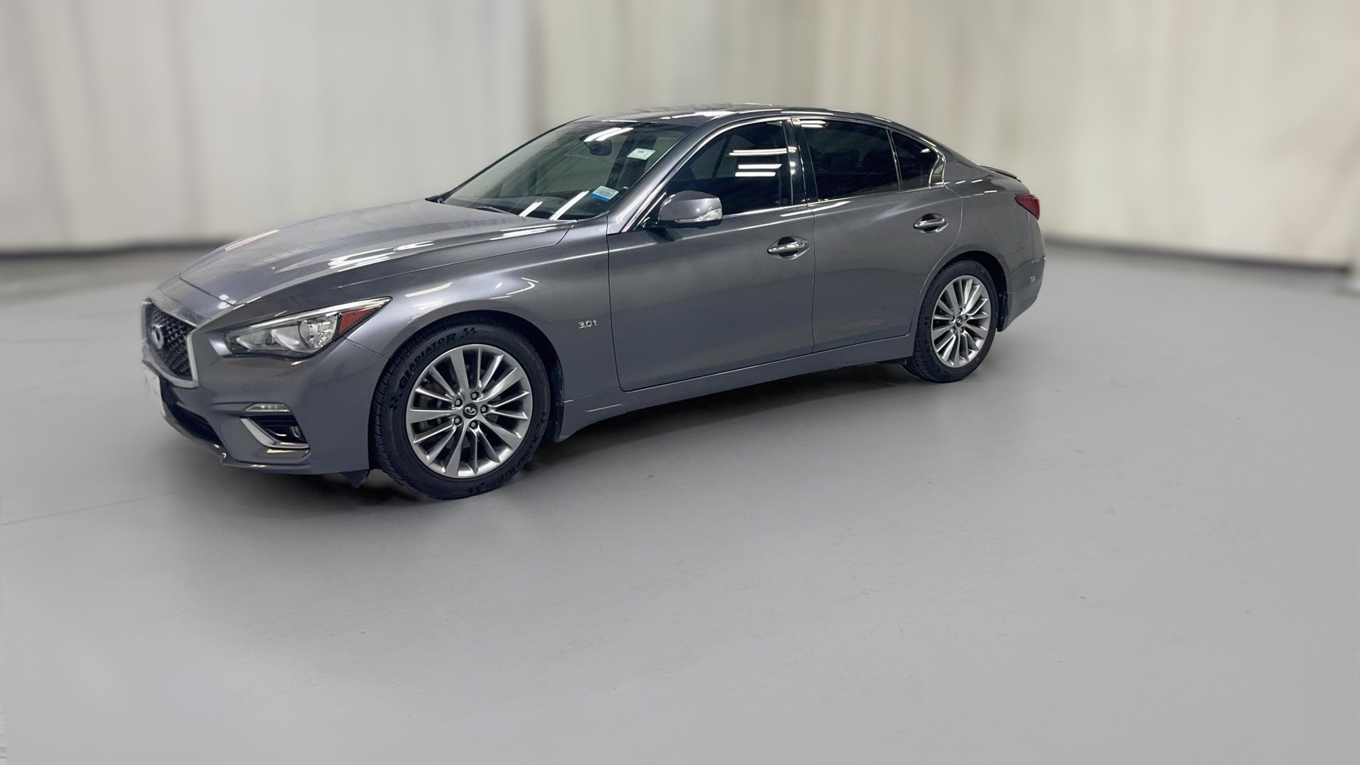 2018 INFINITI Q50 vehicle photo