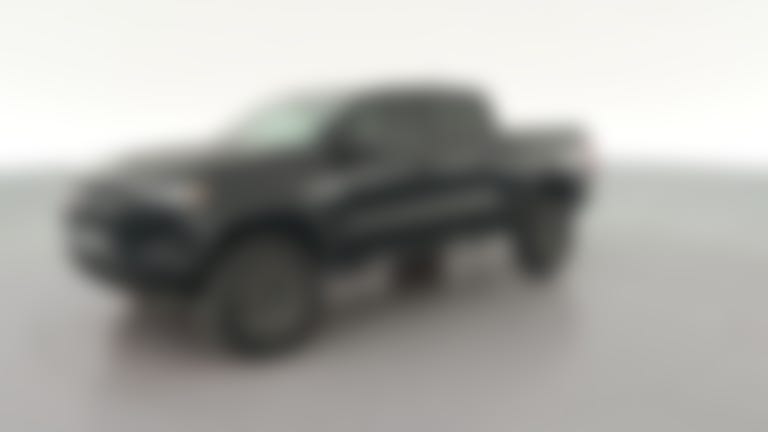 2024 Chevrolet Colorado Crew Cab vehicle photo
