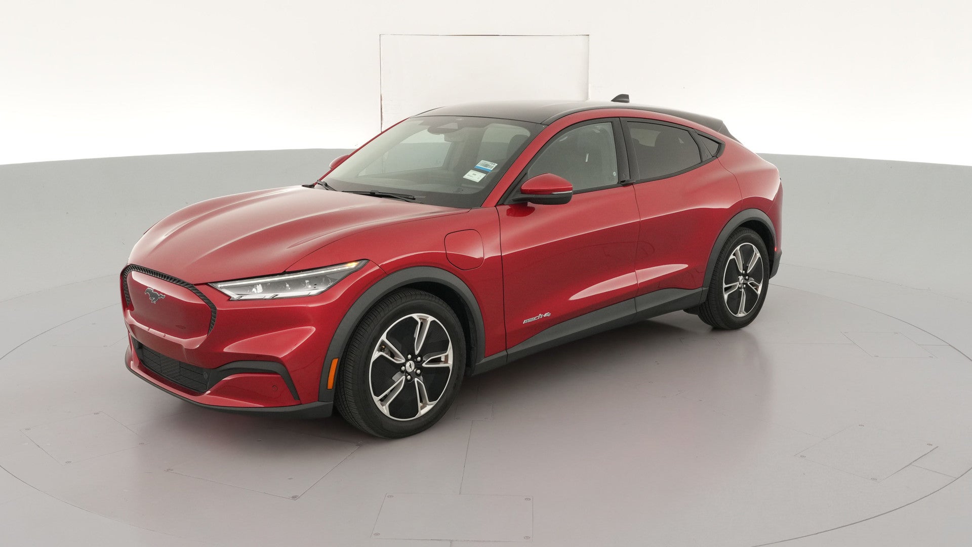 2021 Ford Mustang MACH-E vehicle photo