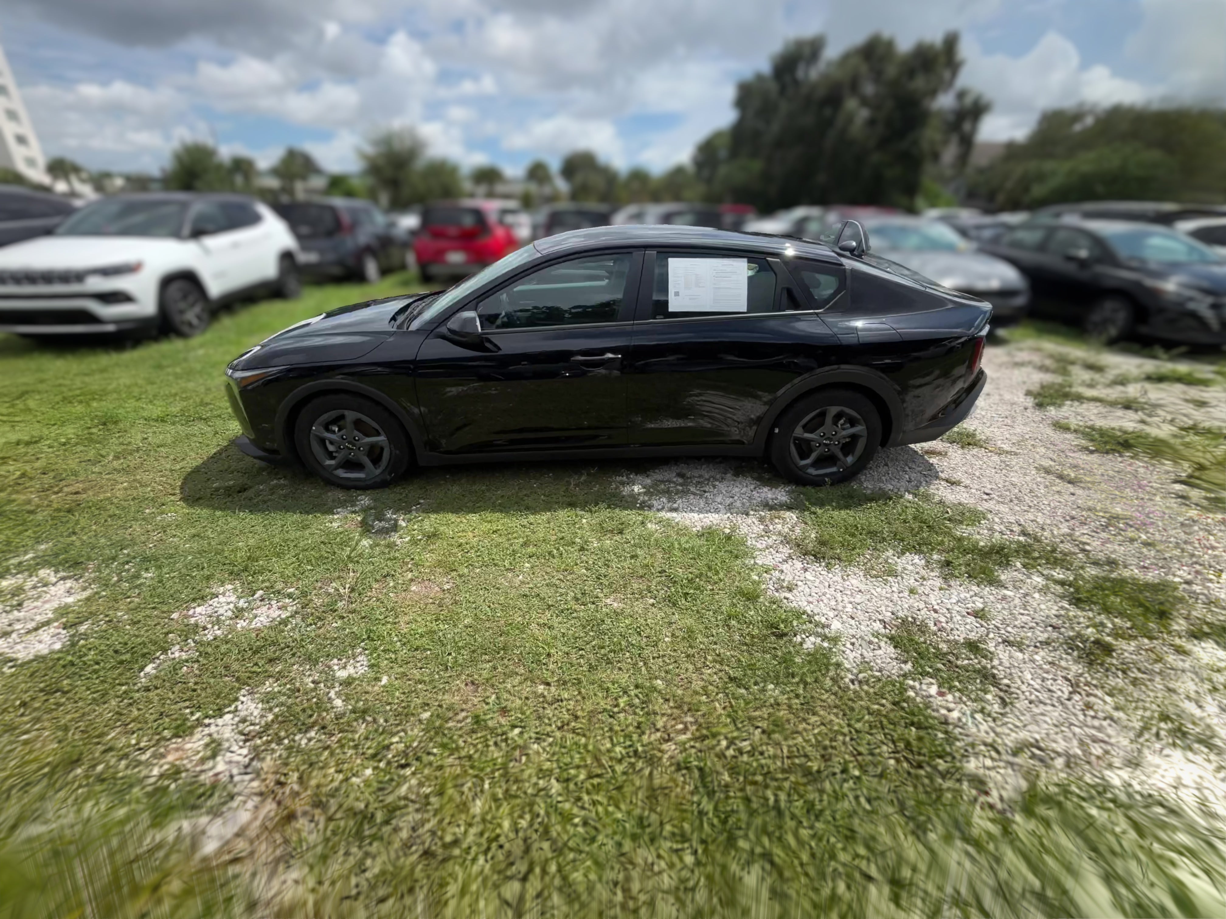 2025 Kia K4 LXS - Photo 26