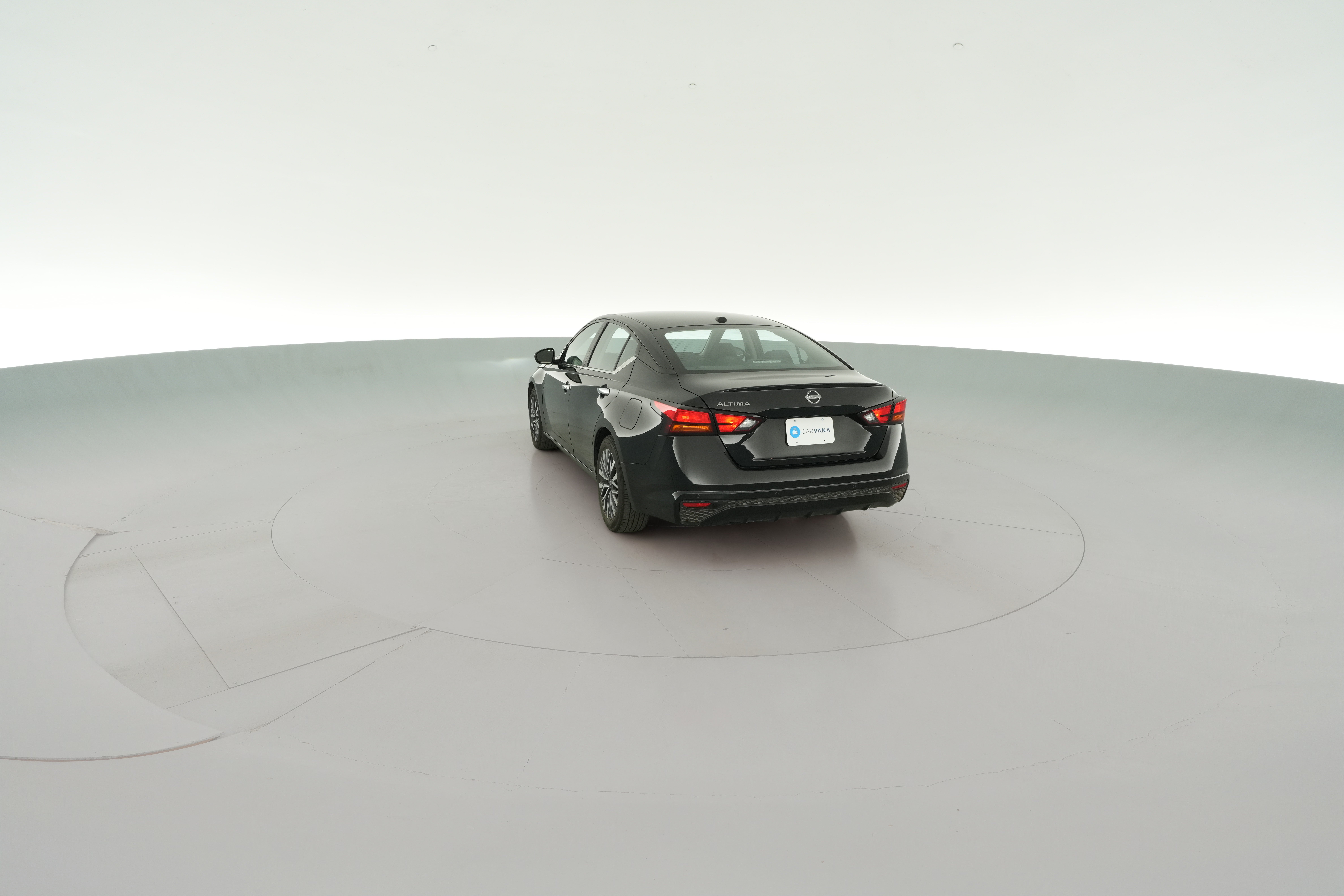 2025 Nissan Altima SV - Photo 35