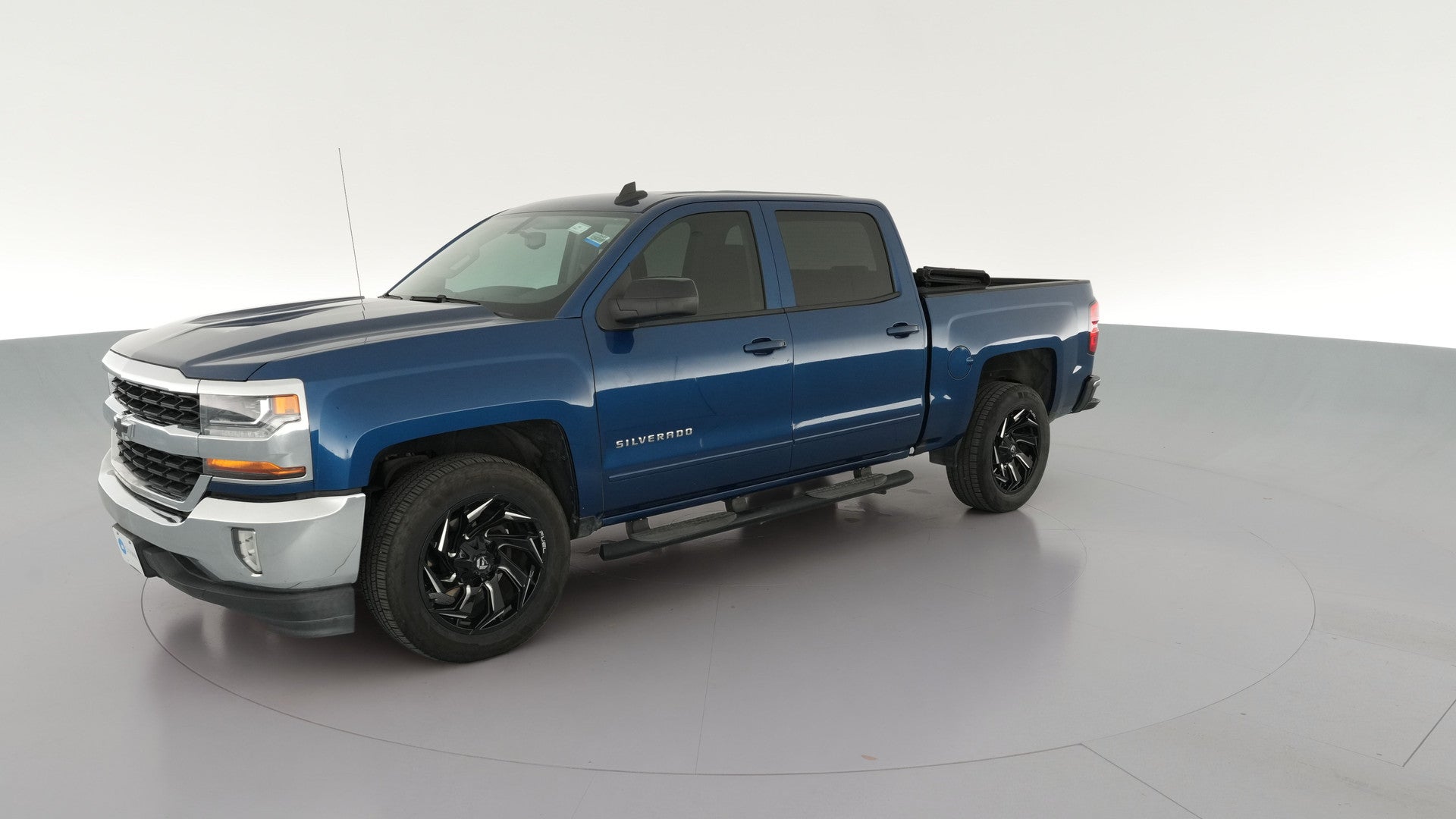 2017 Chevrolet Silverado 1500 Crew Cab vehicle photo