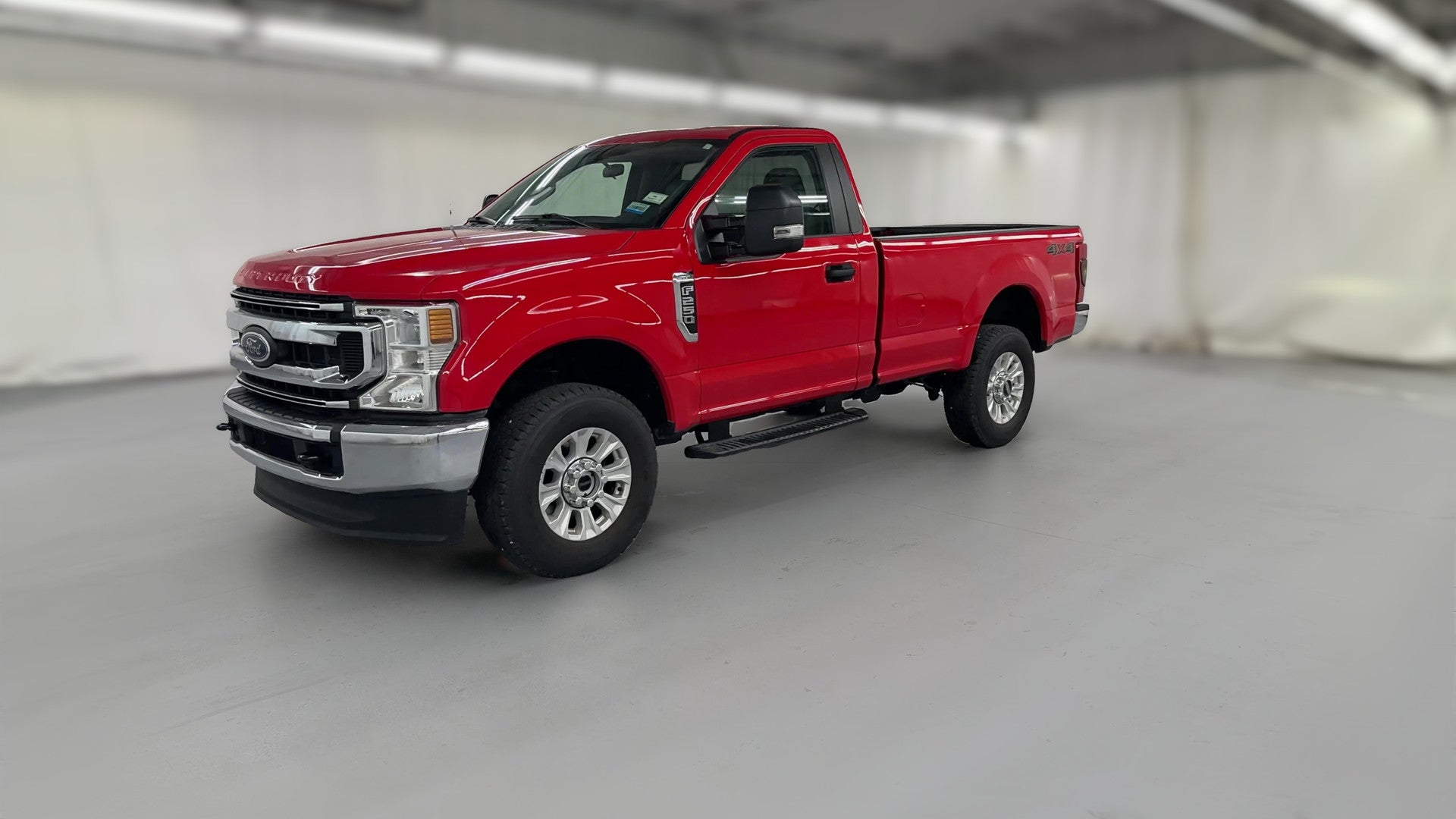 2022 Ford F250 Super Duty Regular Cab vehicle photo