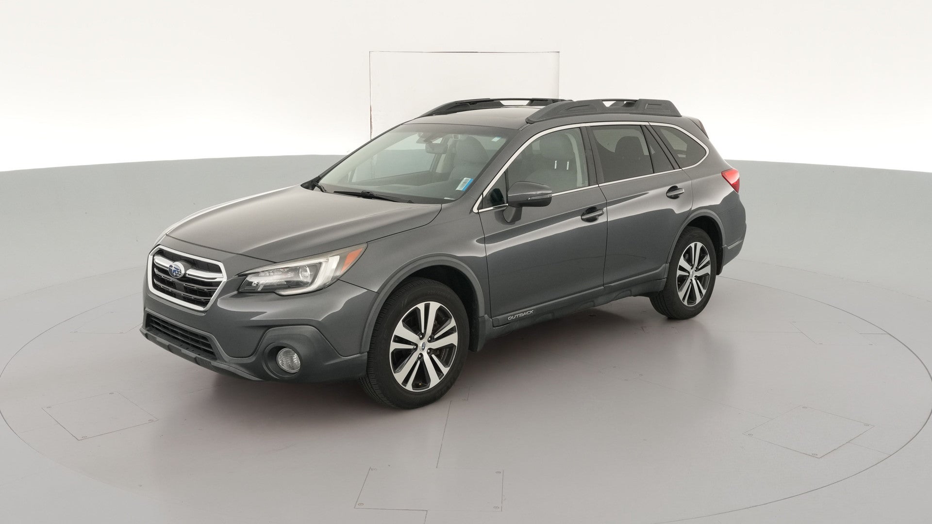 2018 Subaru Outback vehicle photo