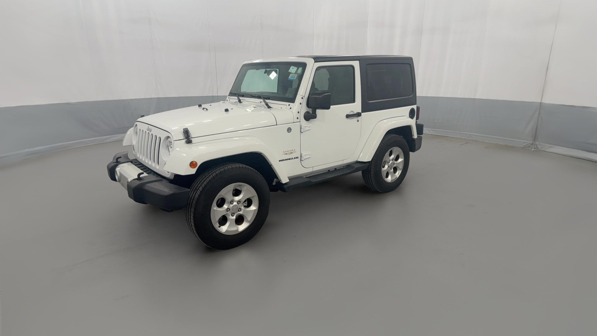 2015 Jeep Wrangler vehicle photo