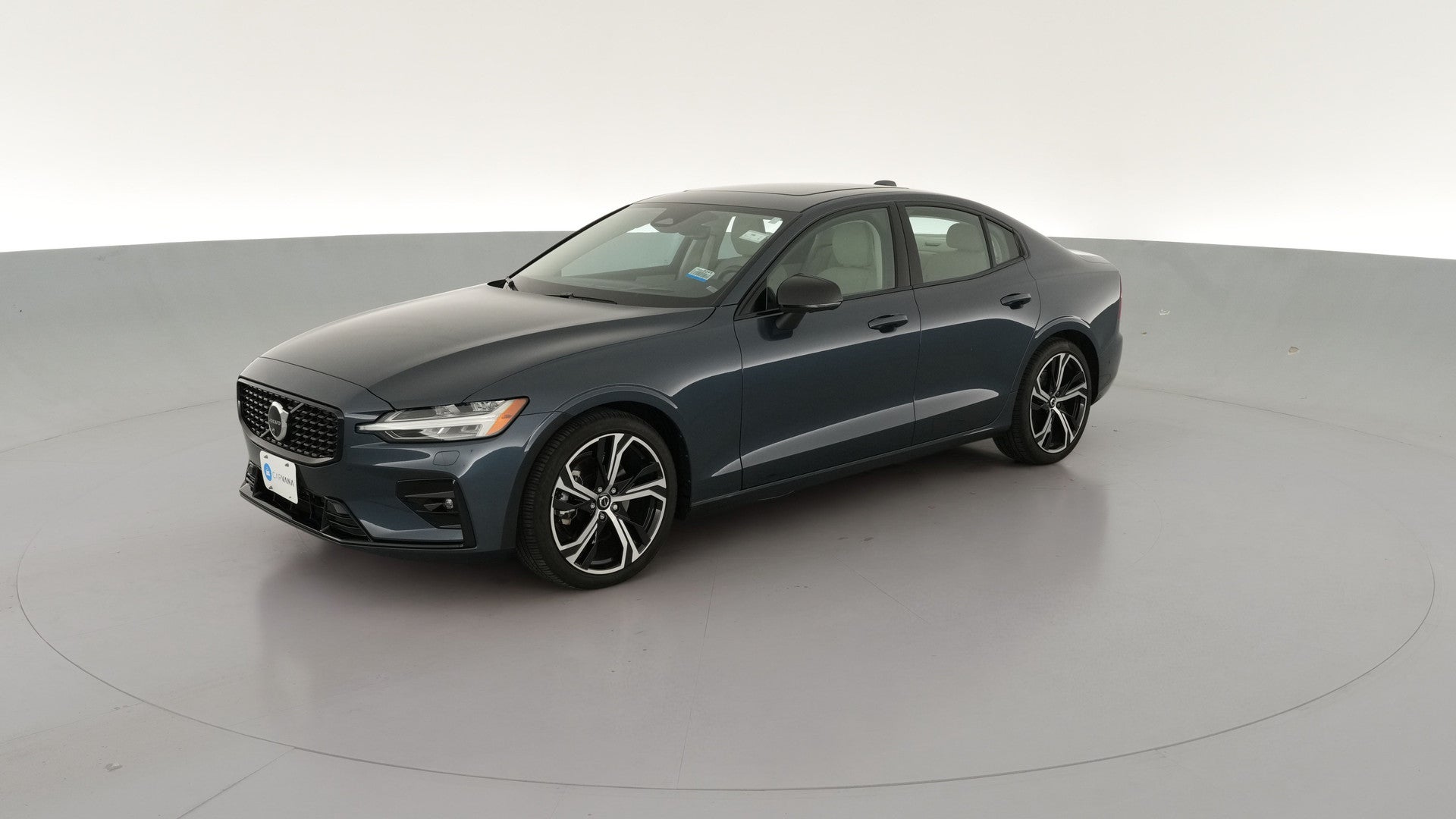 2025 Volvo S60 vehicle photo