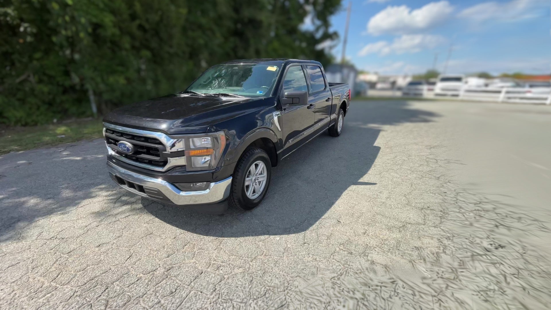 2023 Ford F150 SuperCrew Cab vehicle photo