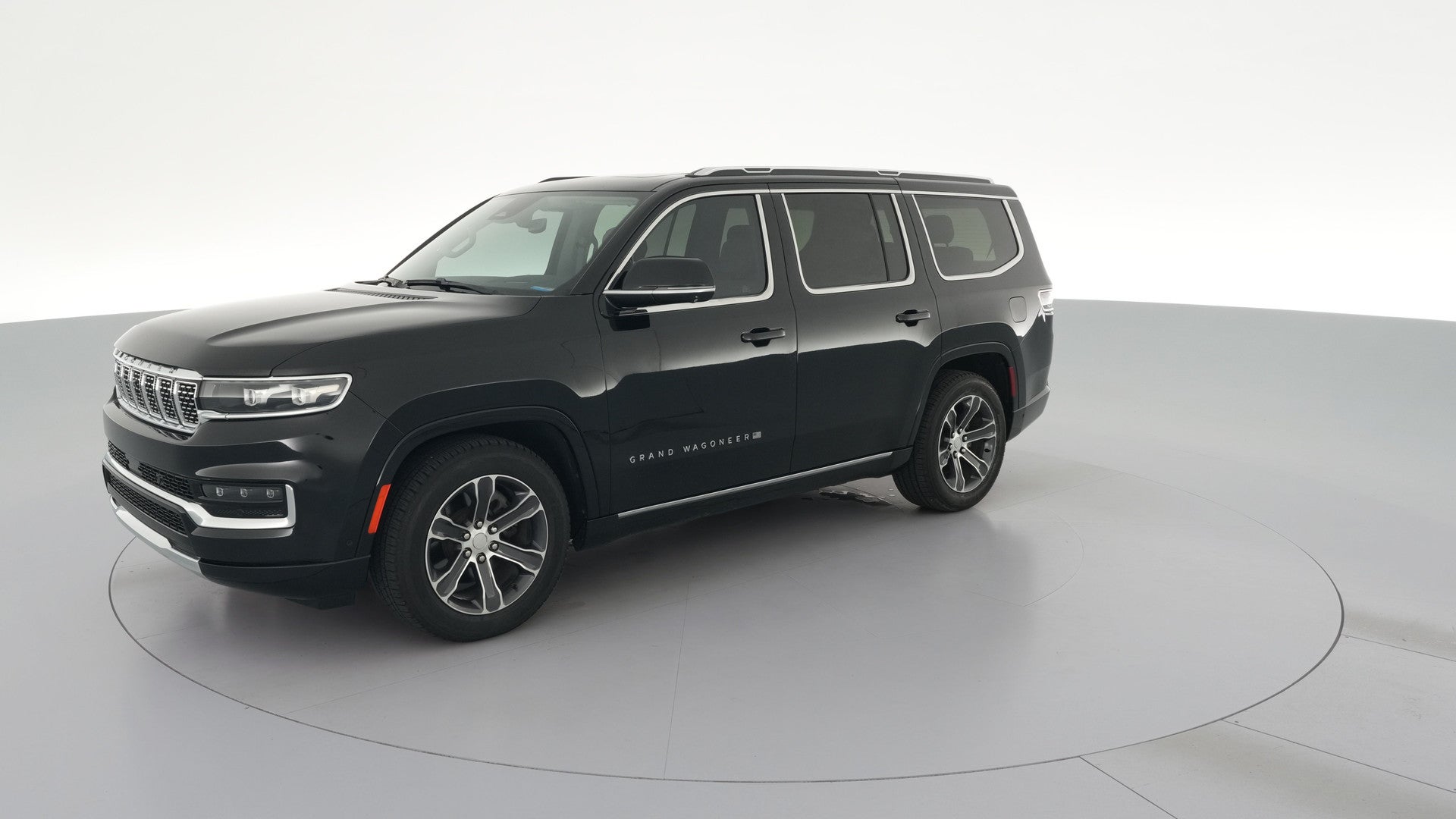 2022 Jeep Grand Wagoneer vehicle photo