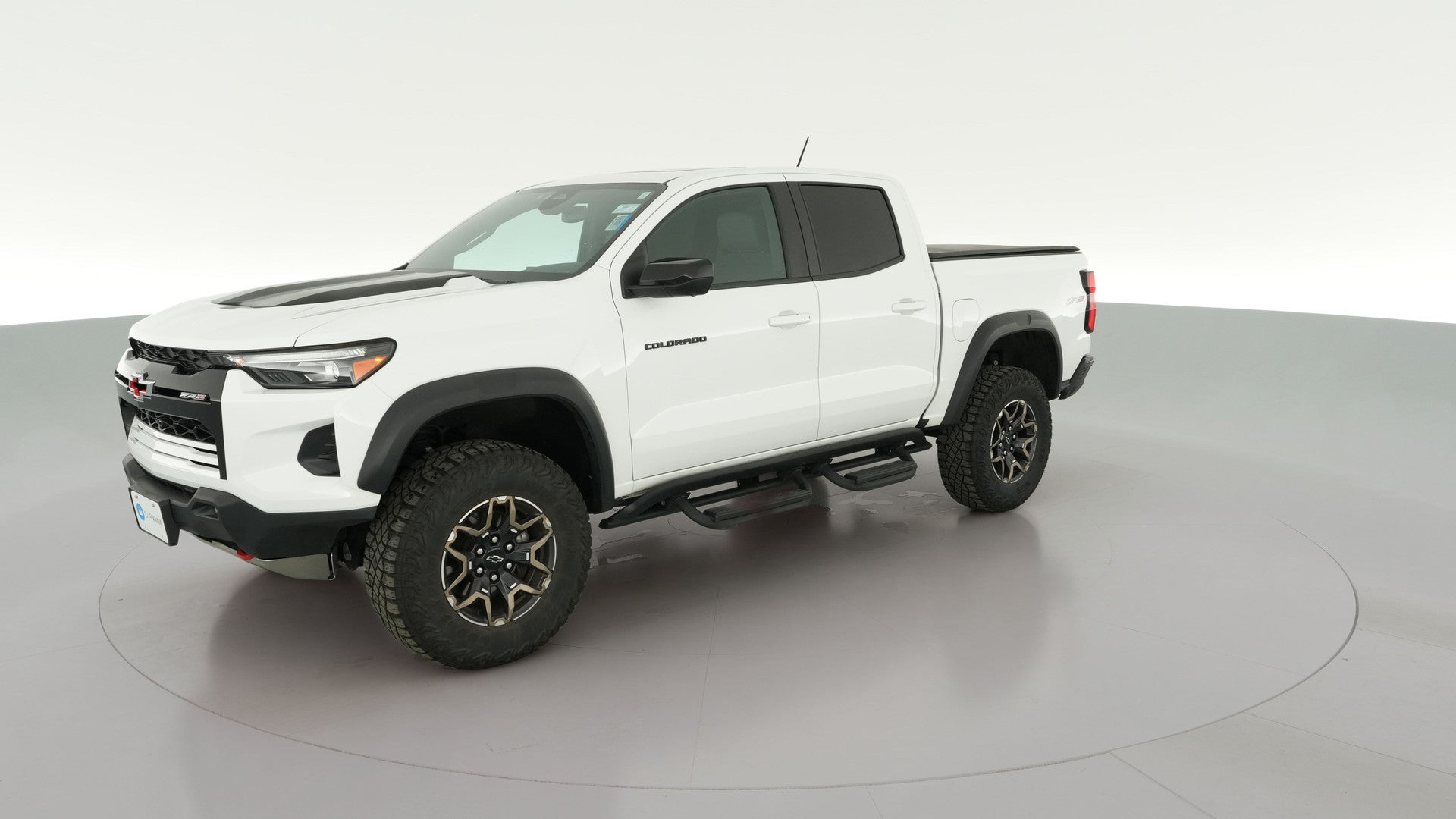 2024 Chevrolet Colorado Crew Cab vehicle photo