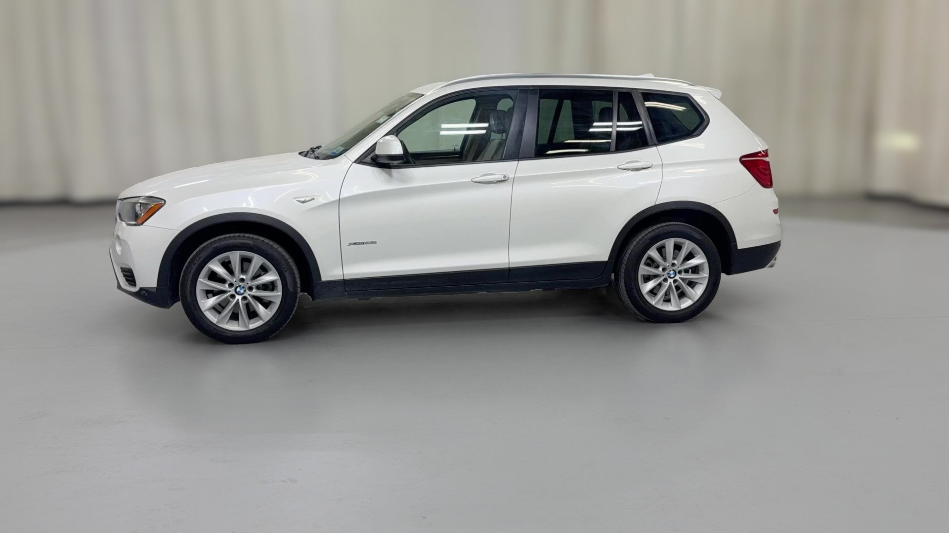 2016 BMW X3 vehicle photo