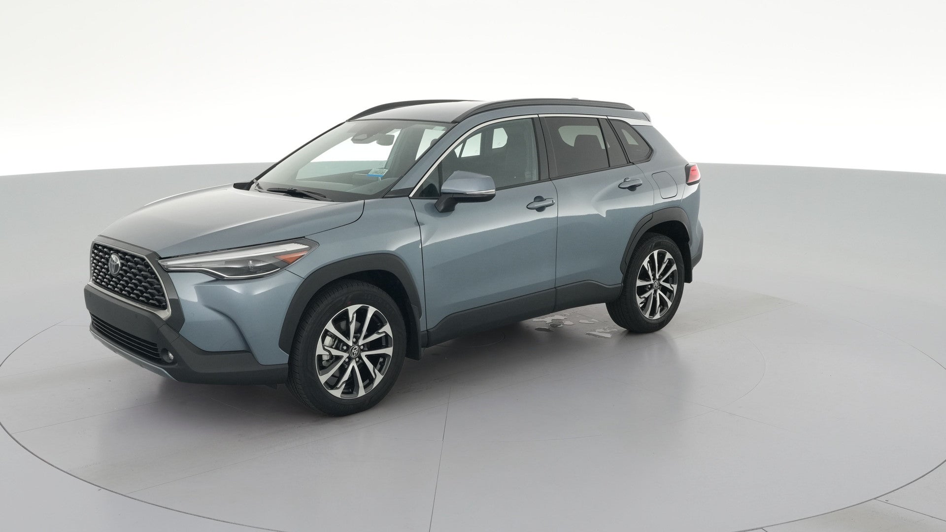 2024 Toyota Corolla Cross vehicle photo