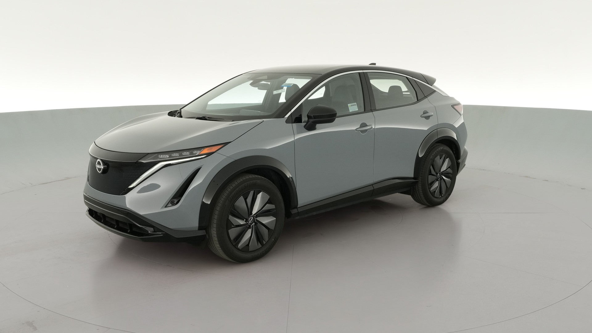 2024 Nissan ARIYA vehicle photo