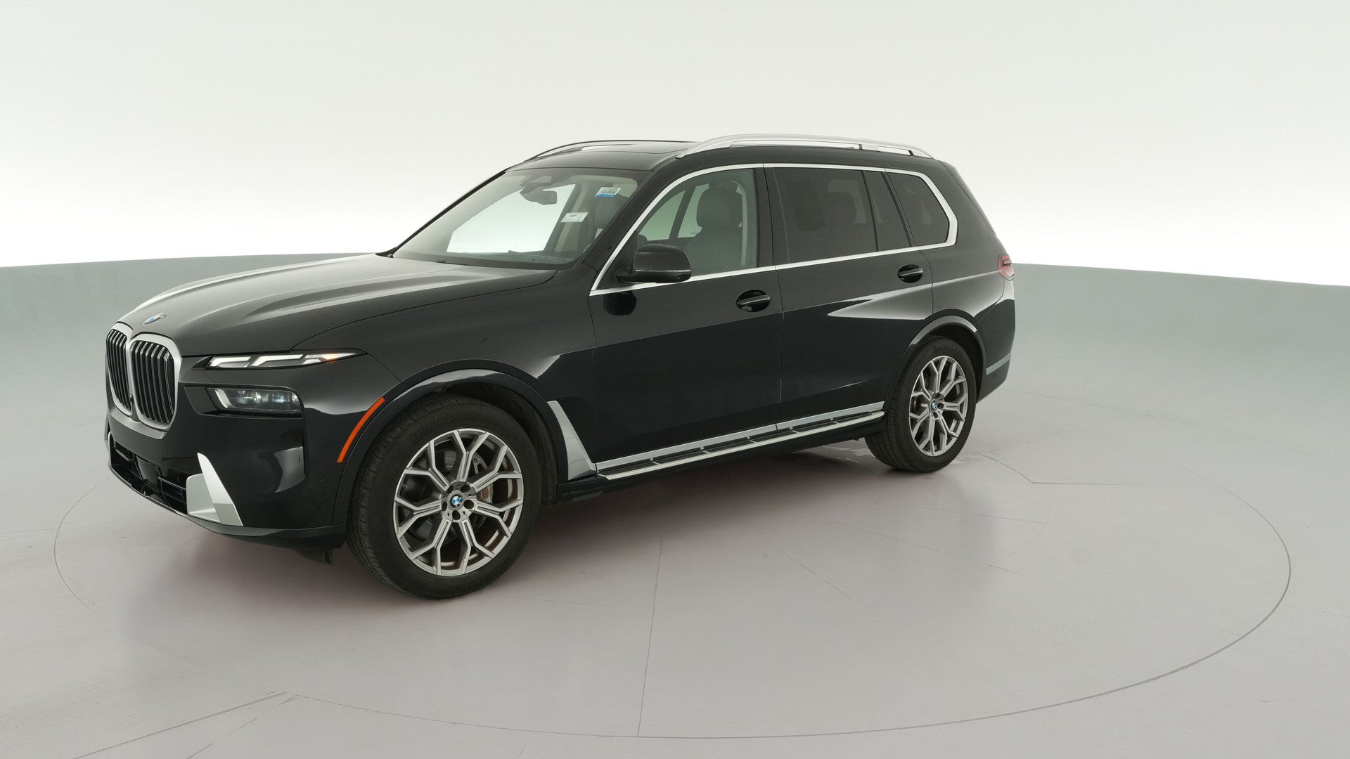 2024 BMW X7 vehicle photo